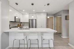 303-3142 St Johns Street  Port Moody, BC V3H 5E5