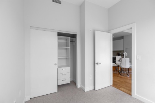 715-5311 Cedarbridge Way, Richmond, BC 