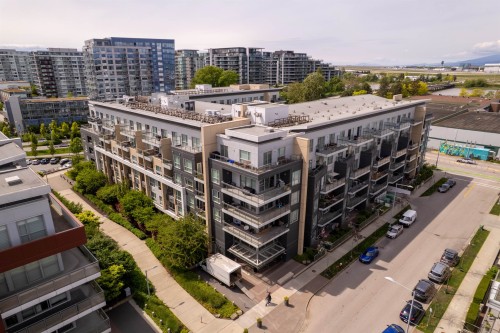 715-5311 Cedarbridge Way, Richmond, BC 