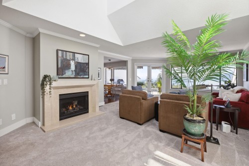 5307 Aspen Drive, West Vancouver, BC 