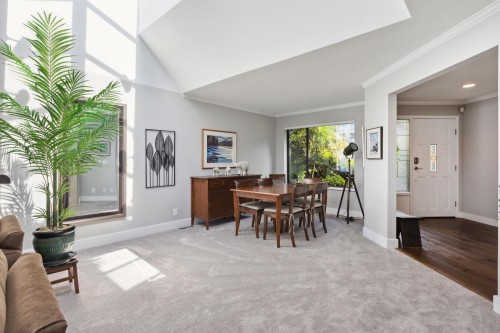 5307 Aspen Drive, West Vancouver, BC 