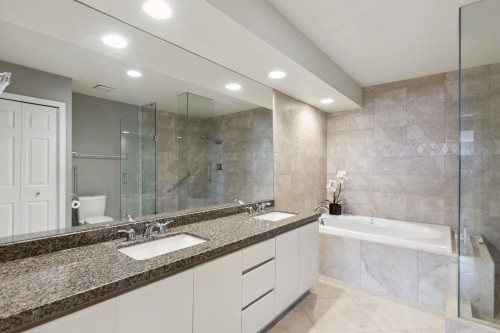 5307 Aspen Drive, West Vancouver, BC 