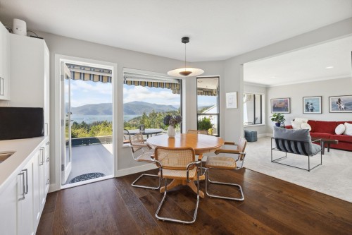 5307 Aspen Drive, West Vancouver, BC 