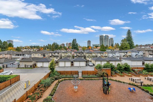 319-7599 15Th Street, Burnaby, BC 