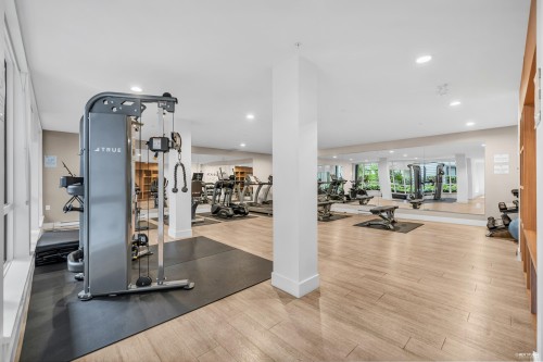 319-7599 15Th Street, Burnaby, BC 