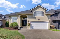 5411 Mccoll Crescent  Richmond, BC V6V 2L6