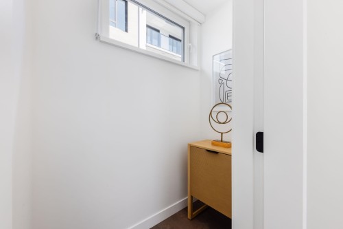 6835 Cambie Street, Vancouver, BC 