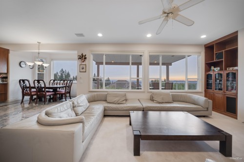 3062 Timber Court, Coquitlam, BC 