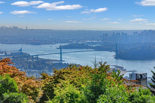 2263 Lythe Court, West Vancouver, BC 