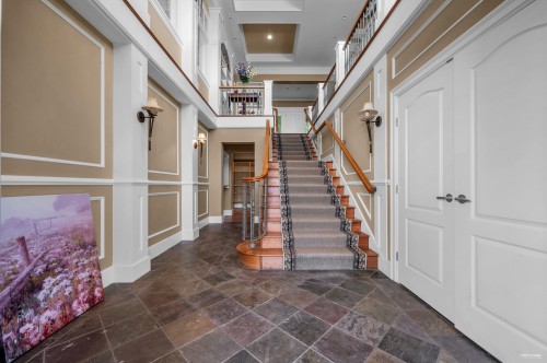 2263 Lythe Court, West Vancouver, BC 