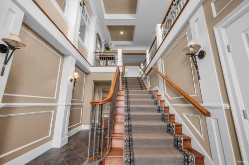 2263 Lythe Court, West Vancouver, BC 