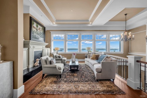 2263 Lythe Court, West Vancouver, BC 