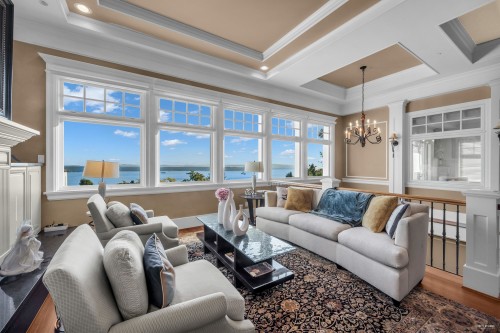 2263 Lythe Court, West Vancouver, BC 