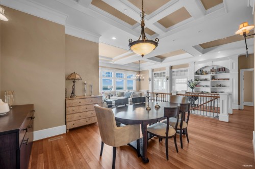 2263 Lythe Court, West Vancouver, BC 