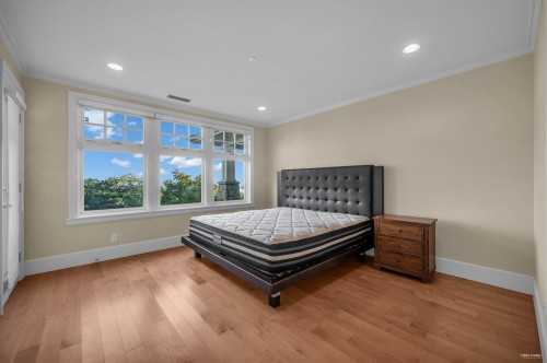 2263 Lythe Court, West Vancouver, BC 