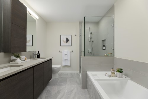 605-4168 Lougheed Highway, Burnaby, BC 