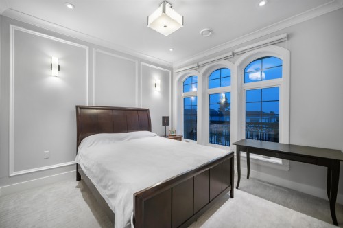 459 55Th Avenue E, Vancouver, BC 