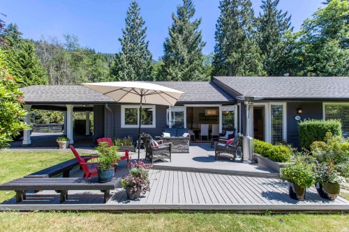 3420 Rockview Place, West Vancouver, BC 