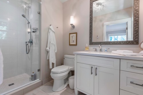 3420 Rockview Place, West Vancouver, BC 