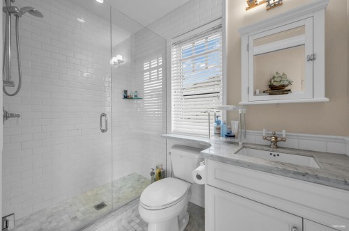 1287 Gordon Avenue, West Vancouver, BC 