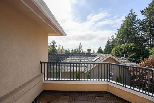 2757 Chelsea Court, West Vancouver, BC 