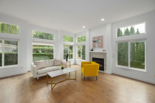 2757 Chelsea Court, West Vancouver, BC 