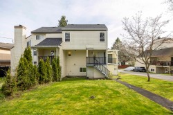 5602 Claude Avenue  Burnaby, BC V5E 2M6