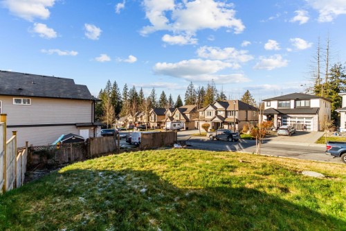10897 Morrisette Place, Maple Ridge, BC 