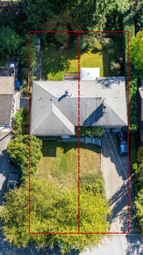 869 Clements Avenue, North Vancouver, BC 