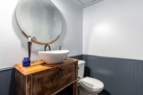 2532 Burian Drive, Coquitlam, BC 