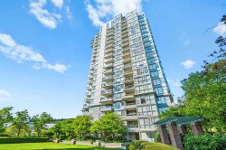 202-235 Guildford Way  Port Moody, BC V3H 5L8