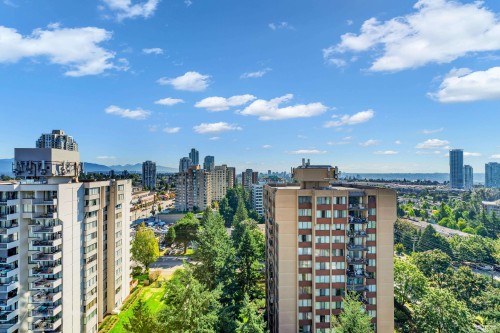 1608-7077 Beresford Street, Burnaby, BC 