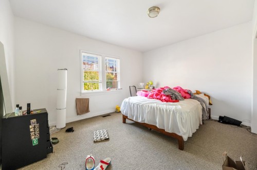 2641 7Th Avenue E, Vancouver, BC 