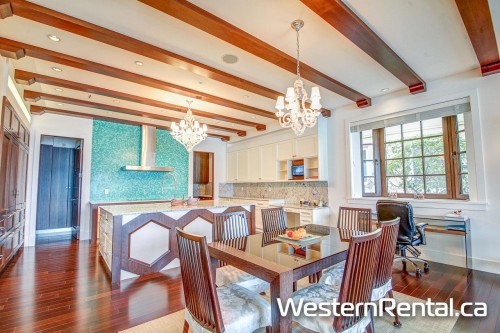 69** Isleview Road, West Vancouver, BC 