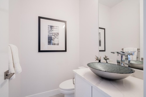 947 Walls Avenue, Coquitlam, BC 