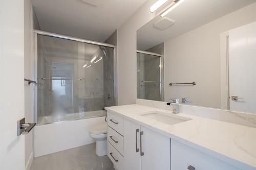 947 Walls Avenue, Coquitlam, BC 