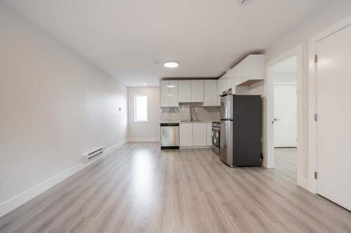 947 Walls Avenue, Coquitlam, BC 