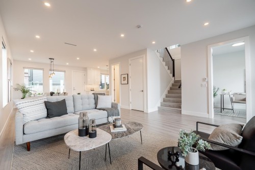 947 Walls Avenue, Coquitlam, BC 