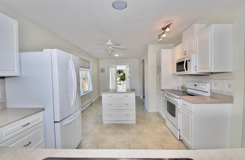 6346 Williams Place, Sechelt, BC 