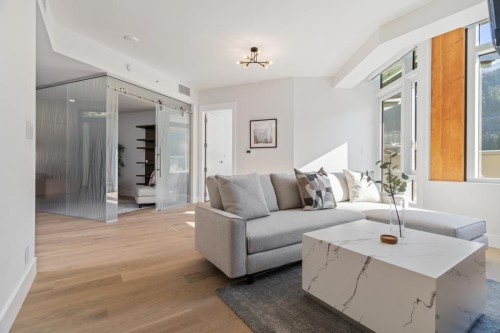 604-6687 Nelson Avenue, West Vancouver, BC 