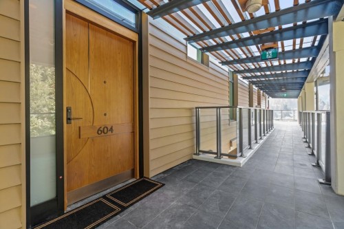 604-6687 Nelson Avenue, West Vancouver, BC 