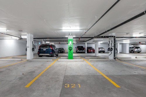 802-2181 Madison Avenue, Burnaby, BC 