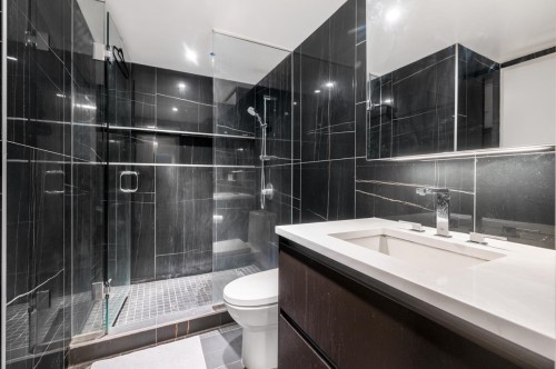 720-6328 No. 3 Road, Richmond, BC 