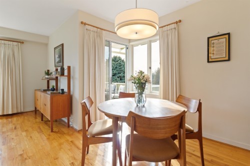 1165 Lawson Avenue, West Vancouver, BC 