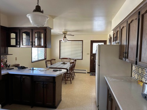 2376 Fraserview Drive, Vancouver, BC 