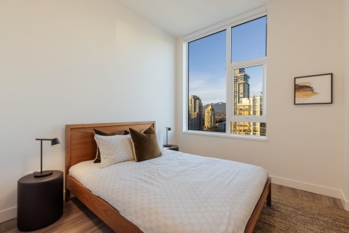 2201-4433 Alaska Street, Burnaby, BC 