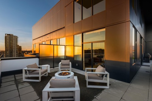 2201-4433 Alaska Street, Burnaby, BC 