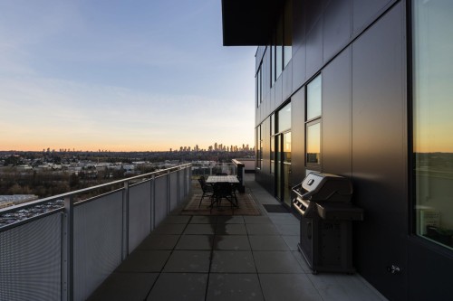 2201-4433 Alaska Street, Burnaby, BC 