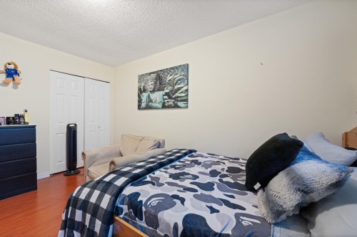 21034 Barker Avenue, Maple Ridge, BC 