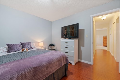 21034 Barker Avenue, Maple Ridge, BC 